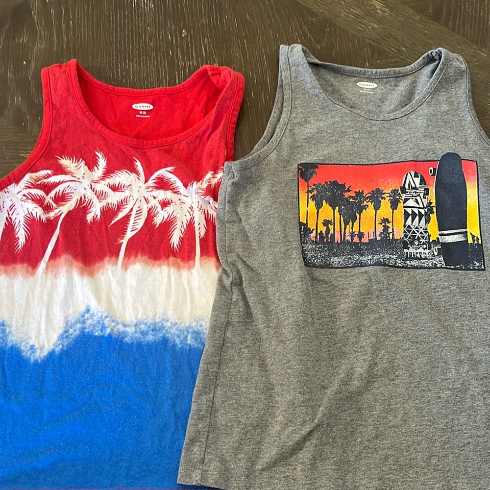 Old navy palm tree graphic tanks, Medium (8)